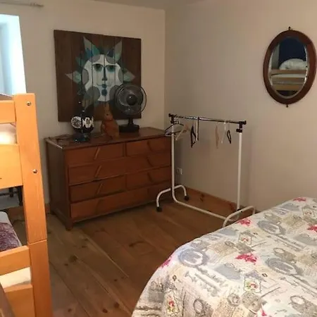 Holiday home Maison De Charme Avec Piscine Et Jacuzzi Au Dessus De La Riviere Malarce-sur-la-Thines