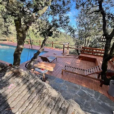 Maison De Charme Avec Piscine Et Jacuzzi Au Dessus De La Riviere Holiday home Malarce-sur-la-Thines